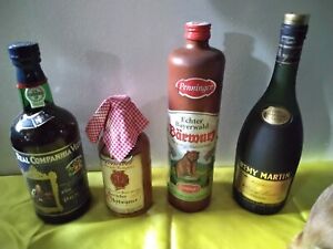 4  Flaschen  Schnaps     verschiedene   Sorten      aus  Sammlung