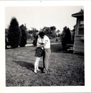 Vintage 1940s Photo of Couple Embracing Outdoors, Romantic Black White Snapshot - Picture 1 of 2