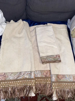 Juego de 4 toallas de baño Avanti Bohemian Paisley vintage Foto 1 de 4