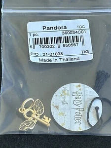New Pandora Harry Potter Winged Key Pendant - Picture 1 of 4