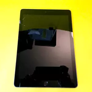 🔥DEFECTIVE & CRACKED SCREEN🔥 APPLE IPAD A1893 9.7" 6TH GEN GENERATION 8MP GRAY - Picture 1 of 7