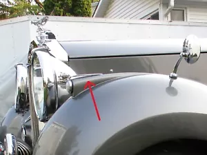 Rolls-Royce Silver Wraith Silver Dawn Bentley Mark VI & R-Type fender spears - Picture 1 of 6