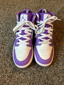Nike Air Jordan 1 mid big kid 5y purple near mint condition no box - Picture 1 of 7