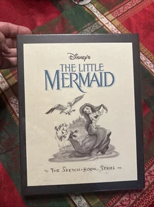Disney’s Die kleine Meerjungfrau Die Skizzenbuchserie Brandneu! - Bild 1 von 3