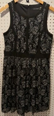 Черное кружевное платье без рукавов Ivanka Trump размер 14 с цветочным рисунком - Изображение 1 из 4