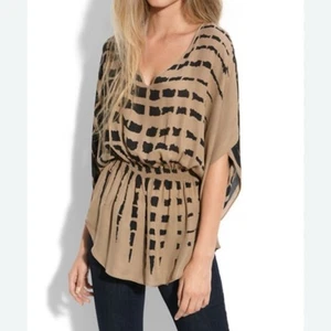 Parker - women’s 100% silk blouse kimono 1/2 sleeve Tan Black elastic waist Top - Picture 1 of 6