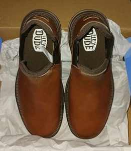 NIB Hey Dude Mens Branson Brown Water Resistant Leather Classic Boot US 9W - Picture 1 of 9