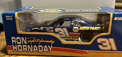 1999 Action Napa Racing Ron Hornaday Limited Edition 1:24 Diecast #31 - Image 1 of 4