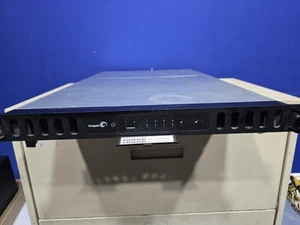 Seagate Business Storage NAS 8 alloggiamenti montaggio su rack 48 TB NAS STN08U, TESTATO  - Foto 1 di 5
