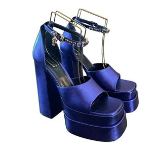 Versace Medusa Aevitas Platform Heels Sandals Dark Orchid NEW EU 38 US 8 - Picture 1 of 16