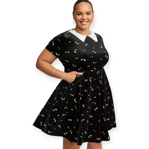 3X 22W 24W Torrid schwarz Samt Kragen Disney Haunted Mansion Kleid Tasche Mini  - Bild 1 von 11