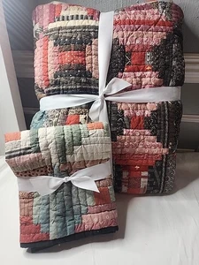 Pottery Barn Jaxson Quilt Queen & 1 King Shams NWOT - Picture 1 of 11