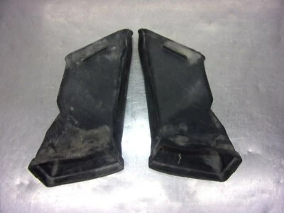 639 A Honda Goldwing GL1200 GL 1200 1986 OEM CONDUCTO DE AIRE (DOS) Foto 1 de 4