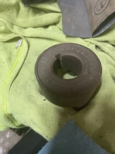 Lovejoy L-099 Steel Coupling Hub Single Jaw 1.125" (1-1/8") Bore 1/4" Keyway - Picture 1 of 2