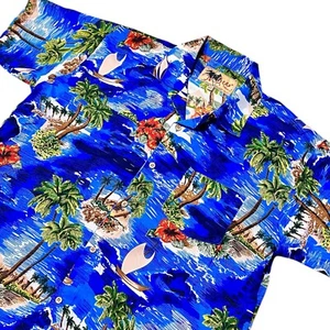 Camicia UOMO...taglia media...IN GEAR...manica corta stile hawaiano con bottoni. - Foto 1 di 8