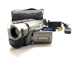 Sony CCD-TRV46E Hi8 Tape Digital Video Camera HANDYCAM Complete Working Set - Picture 1 of 20