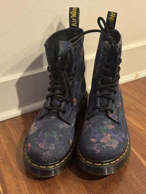 Botas de Combate Dr. Martens 1460s Castels Airwair Azul Denim Lona Flor Wm 6 Foto 1 de 4