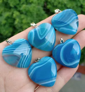10 un. Colgantes de corazón de piedra ágata azul chakra Reiki energía curativa amuleto - Imagen 1 de 1