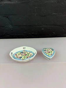 Wedgwood Sarah Lidded Heart and Oval Trinket Tray / Dishes - Picture 1 of 5