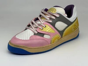 Zapatillas planas con logotipo de Gucci GG para mujer $950 - Imagen 1 de 20