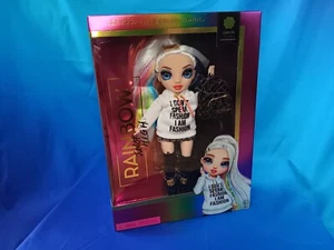 Rainbow High Junior Amaya Raine Articulated 23cm Fashion Doll - **NEW** - Picture 1 of 2