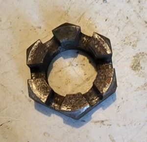 Trailer Axle Spindle CASTLE NUT 1"-14, 6 Slot - Imagen 1 de 6