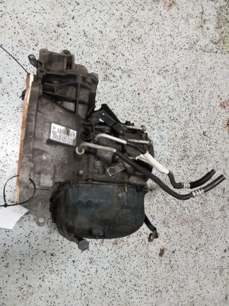 Dodge Journey 2013-2017 4 cilindros transmisión automática 2,4 L tracción delantera 6 velocidades Foto 1 de 4