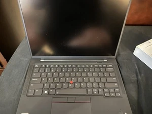 Lenovo ThinkPad X1 Carbon Gen 11 - i7 16GB RAM 500GB SSD | 14” WUXGA | Windows - Picture 1 of 4