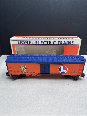 LIONEL 6-9849 BILLBOARD REEFER BOX CAR - Image 1 of 4