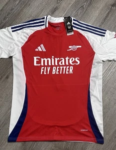 Adidas Arsenal 23/24 Home Jersey Saka #7 Maglia Calcio Calcio Uomo L Large NUOVO - Foto 1 di 19