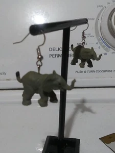 Handmade Zoo Animals Dangle Drop Earrings 1"L×3/4"H Elephant OOAKk - Picture 1 of 10