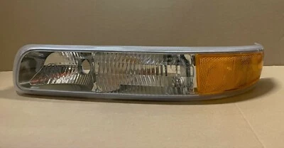 GM Parking/Turn Signal Lamp #16526123 (#15199558) - Drivers Side - Image 1 of 4