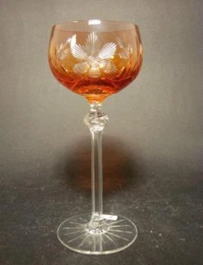 Überfangrömer / Weinglas mit Blumenschliff. Mitte 20.Jh. - Bild 1 von 1