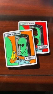 Cubierta de placa de pared alienígena | Decoración del hogar alienígena | NUEVO plato de Halloween - Imagen 1 de 6