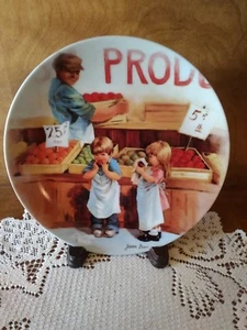 Jeanne Down's 1985 "Fringe Benefits" Friends I Remember Collector Plate - Picture 1 of 5