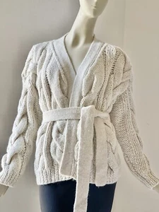 Handgefertigte Wollmischung Grobstrick Strickjacke mit Zopfmuster und Gürtel - Bild 1 von 7