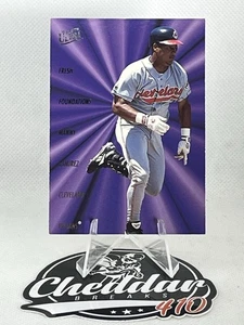 1996 Ultra Fresh Foundations Gold Medallions #9 Manny Ramirez Indians - Bild 1 von 2