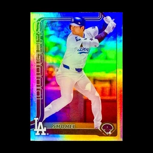 Tarjeta Topps Shohei Ohtani raro arco iris refractor plata holo foil 2025 - DODGERS - Imagen 1 de 5