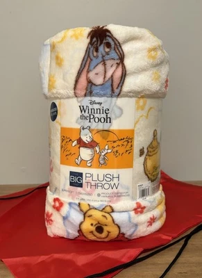 NEW Winnie the Pooh Big One Floral Soft Throw Blanket 5’x6’ & Cinch Sack - Image 1 of 4
