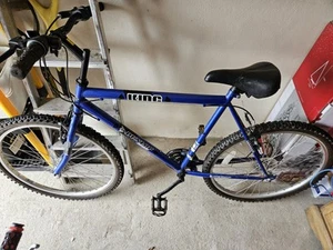 bycicle - Picture 1 of 2