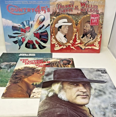 Country Record Lot Charlie Rich Willie Nelson Kristofferson .45's Rita Coolidge - Image 1 of 4