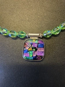 Sterling Silber quadratische dichroitische Glas Anhänger Halskette mit grünen Perlen - Bild 1 von 7