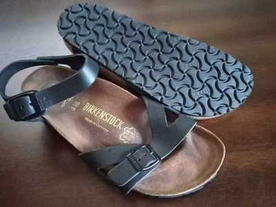 Sandálias Birkenstock Rio 38 femininas 7-7.5 preto flor Birko largura estreita - Imagem 1 de 4