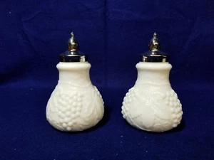 Imperial Glass Grape Milk Glass Salt and Pepper Shaker. - Picture 1 of 3