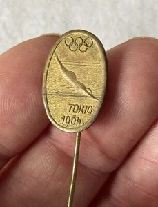 DIVING Vintage Brass Dutch Souvenir 1964 Tokyo Tokio Olympics Pin Badge #207 - Picture 1 of 6