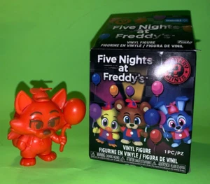 Red Balloon Foxy Funko Mystery Mini Walmart Exclusive Five Nights Freddy's 1/36 - Bild 1 von 4