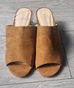 Peacocks Tan Mules With Striped Heels Size 5 - Picture 1 of 6