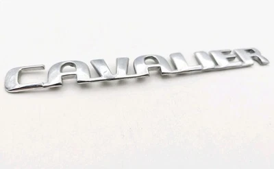 Chevrolet Cavalier 2000-2005 emblema cromado trasero logotipo insignia símbolo Foto 1 de 3