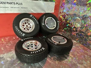 Losi 22s Sprint Hoosier Soft Reifen & Räder 12mm vorne & hinten Dirt Set - Bild 1 von 3