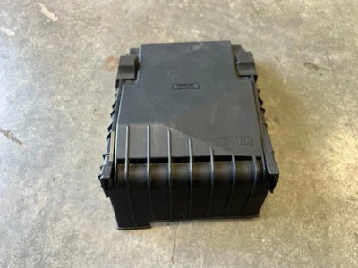 Audi A3 TDI 2009 2010 2011 2012 caja de fusibles tapa embellecedor OEM 9582 Foto 1 de 4